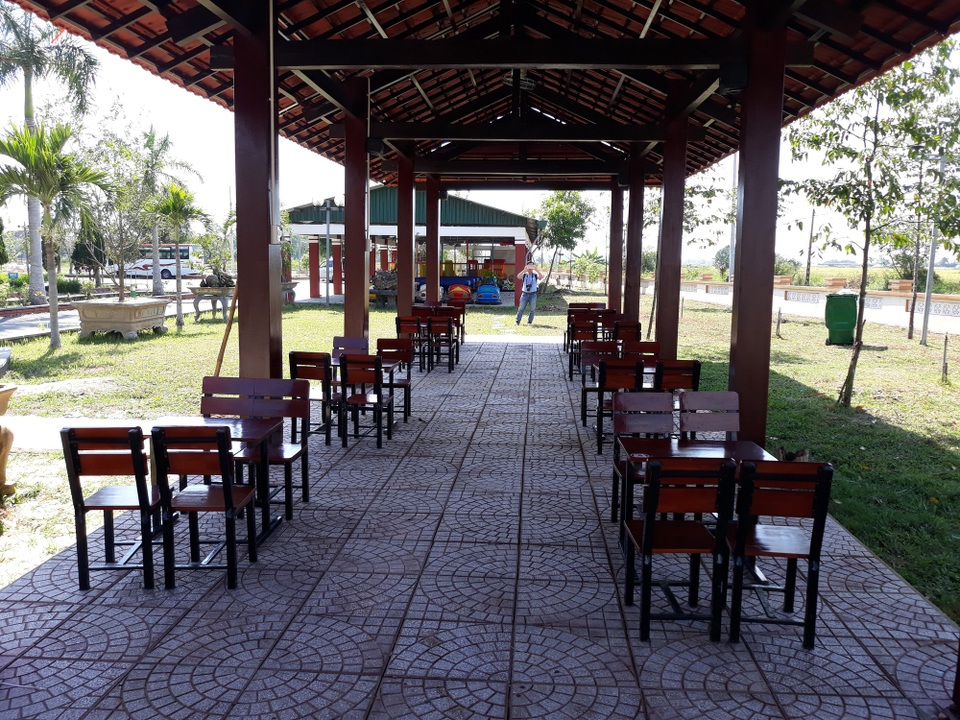 Công trình dịch vụ "bất ngờ" xuất hiện tại khu lưu niệm Thủ tướng Phạm Văn Đồng - 2 Mọi thứ đã sẵn sàng để đi vào hoạt động