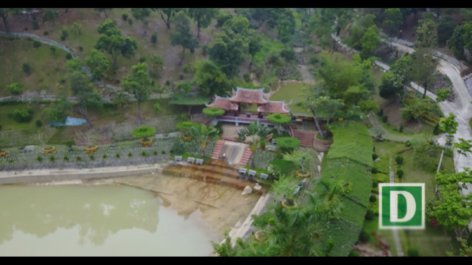 Đột nhập biệt phủ "hoành tráng nhất Quảng Ninh" trên đất rừng - 2 Đột nhập biệt phủ "hoành tráng nhất Quảng Ninh" trên đất rừng - 2