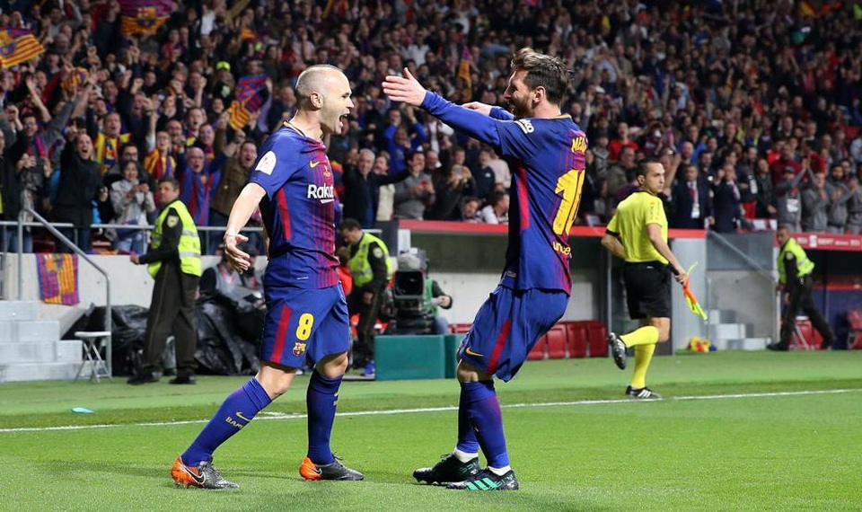 Đại thắng Sevilla 5-0, Barcelona vô địch Cúp Nhà vua lần thứ 30 - 3
Iniesta để lại dấu ấn với một bàn thắng trong trận chung kết với Sevilla