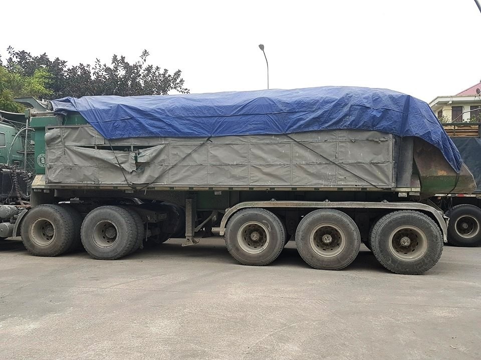 Ninh Bình: CSGT mạnh tay dẹp “binh đoàn” xe quá tải sau phản ánh của Báo Dân trí! - 2 Ninh Bình: CSGT mạnh tay dẹp “binh đoàn” xe quá tải sau phản ánh của Báo Dân trí! - 2