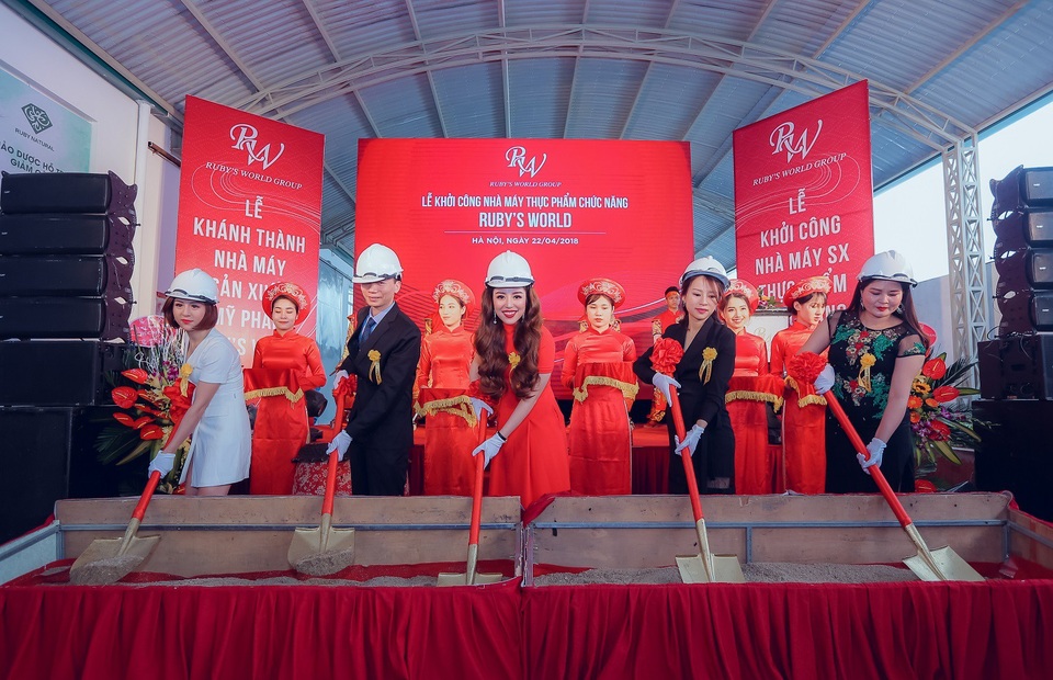 Khánh thành nhà máy sản xuất mỹ phẩm Ruby's World - 4 Lễ khởi công xây dựng Nhà máy sản xuất Thực phẩm chức năng Ruby’s World
