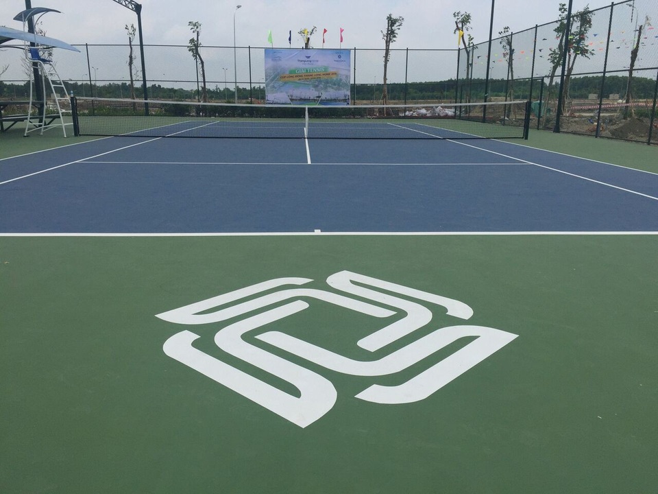 Thăng Long Homes - Hiệp Phước: Khu dân cư chuẩn quốc tế đầu tiên tại Nhơn Trạch - 2
Sân tennis đạt chuẩn quốc tế - một trong những tiện ích nội khu nổi bật của dự án.