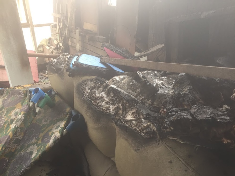 Hà Nội: Cháy trường mầm non, cả khu phố náo loạn - 4 Hà Nội: Cháy trường mầm non, cả khu phố náo loạn - 4