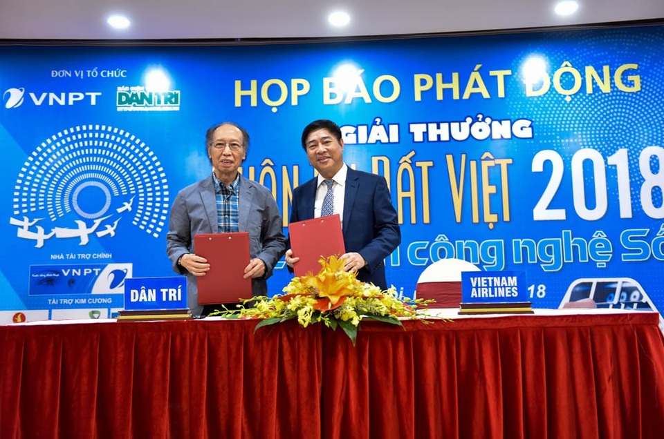 Vietnam Airlines là nhà tài trợ kim cương của Giải thưởng Nhân tài Đất Việt 2018 - 2 Vietnam Airlines là nhà tài trợ kim cương của Giải thưởng Nhân tài Đất Việt năm 2018