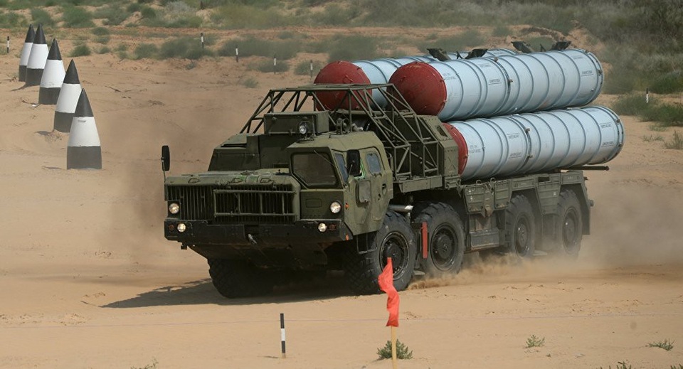 Nga có thể "cho không" Syria hệ thống S-300 - 1
Hệ thống phòng không S-300 (Ảnh: Sputnik)
