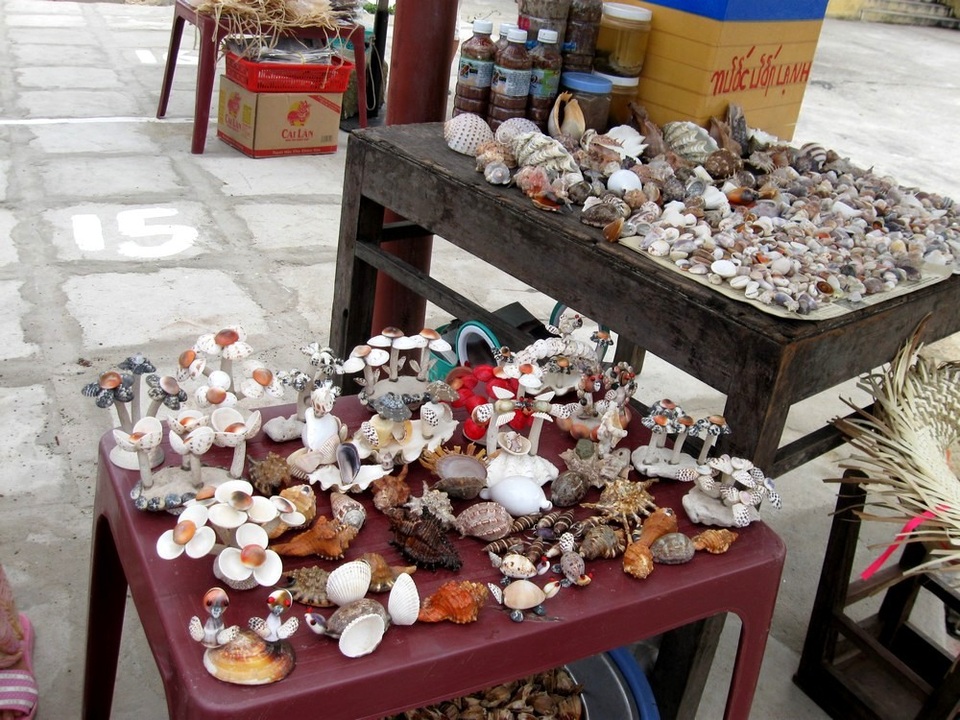 Những điểm đến ở Cù Lao Chàm mà du khách không nên bỏ qua - 15 Đồ lưu niệm từ vỏ ốc, vỏ sò ở Cù Lao Chàm