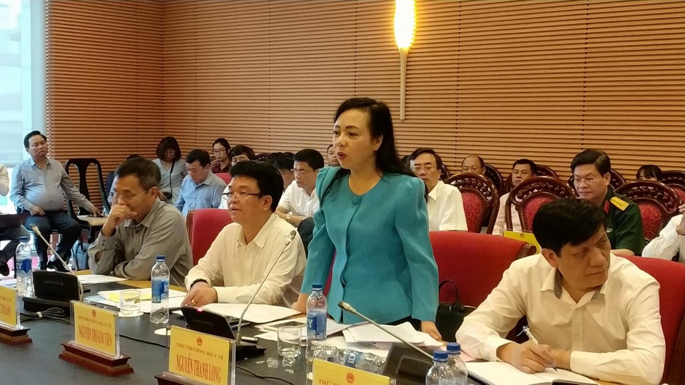 Bác sĩ phải học võ phòng thân: Đại biểu Quốc hội lên tiếng - 1 Bộ trưởng Y tế Nguyễn Thị Kim Tiến tại phiên thẩm tra của UB Các vấn đề xã hội