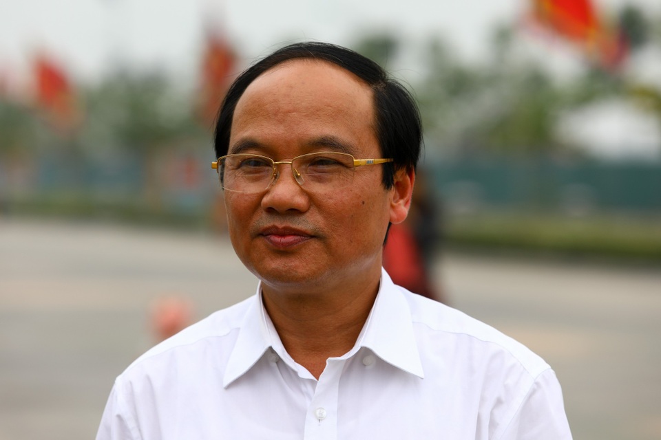 Hàng triệu lượt người đổ về Đền Hùng trước ngày chính giỗ - 9 Ông Hà Kế San khẳng định Lễ hội Đền Hùng năm nay sẽ không có cảnh chen lấn xô đẩy.