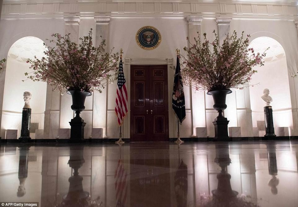Đệ nhất phu nhân Melania Trump chuẩn bị quốc yến đầu tiên - 8
(Ảnh: AFP)