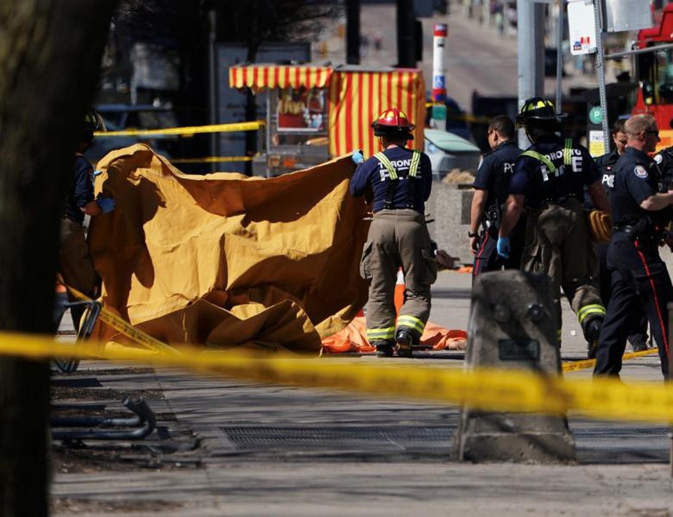 Tấn công bằng xe tải ở Canada, ít nhất 10 người chết - 6
(Ảnh: Reuters)
