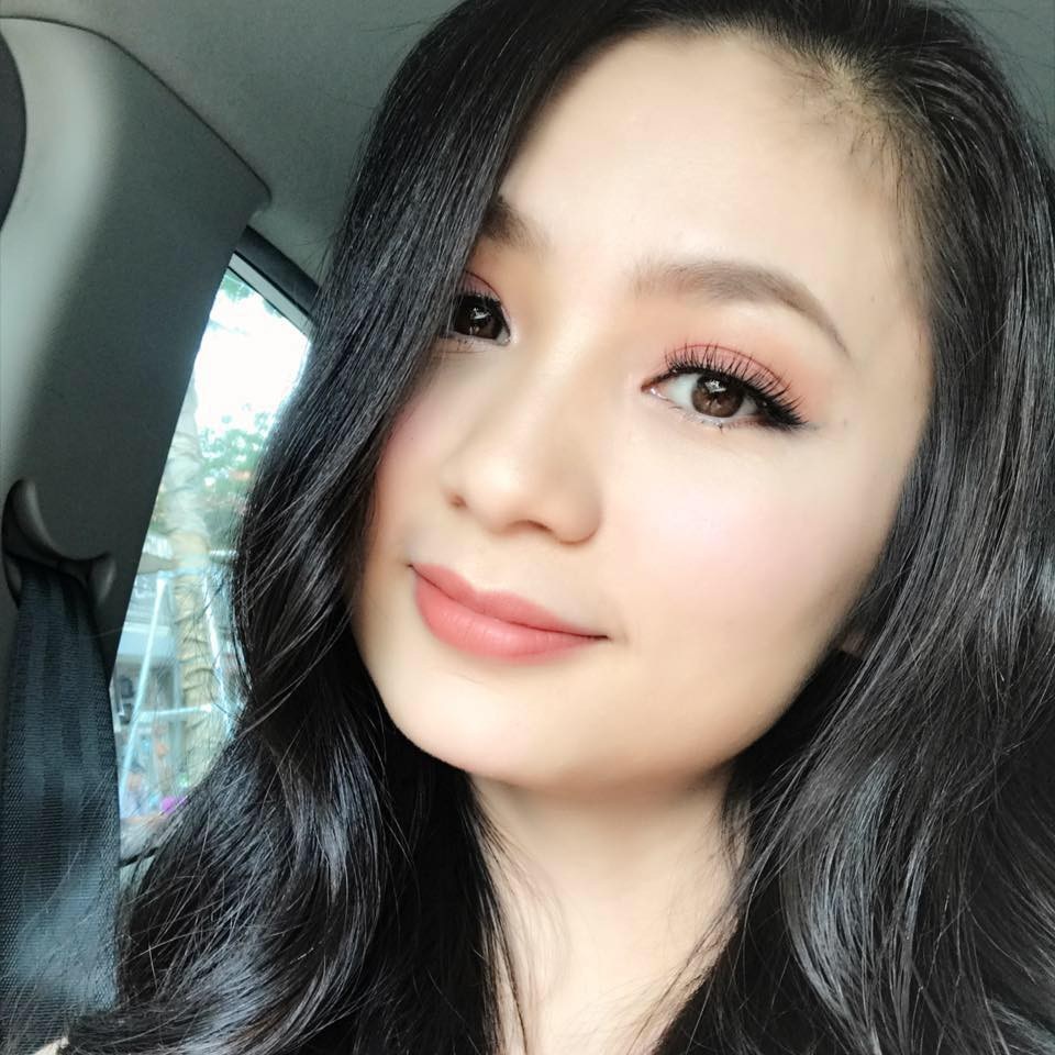 Dàn nữ diễn viên phim Việt giờ vàng bỗng dưng "mất tích" - 12 Hiện tại, cô hài lòng với cuộc sống hạnh phúc vẹn tròn.