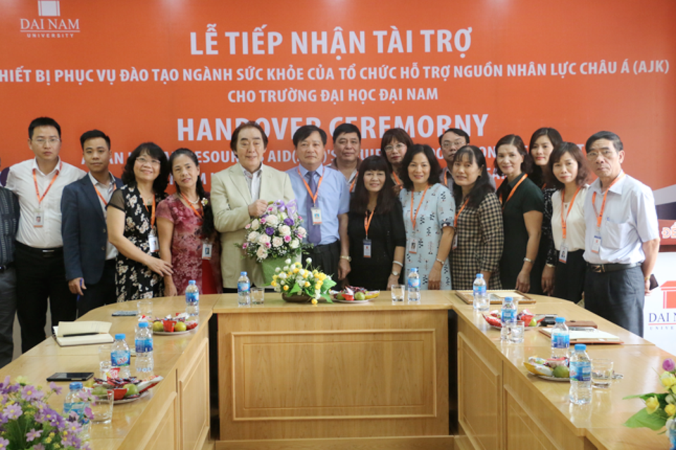 Nhật Bản hỗ trợ thiết bị, chương trình đào tạo cho ngành điều dưỡng Việt Nam - 1
Trường Đại học Đại Nam gặp mặt tổ chức AJK