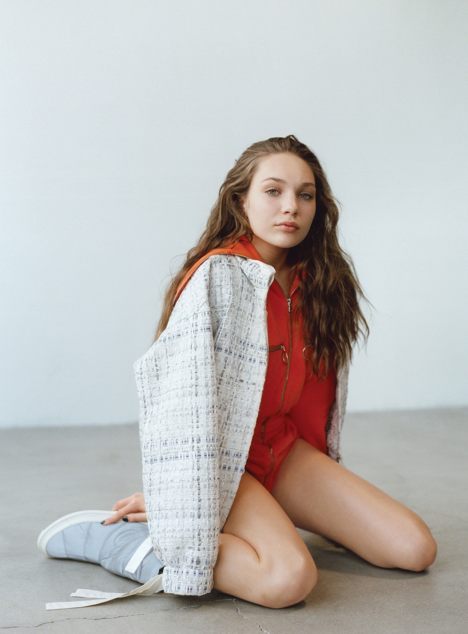 “Ghen tị” với mức thu nhập của “sao nhí” - 2 Nữ vũ công Maddie Ziegler (15 tuổi) kiếm được 5 triệu USD (113 tỷ đồng)