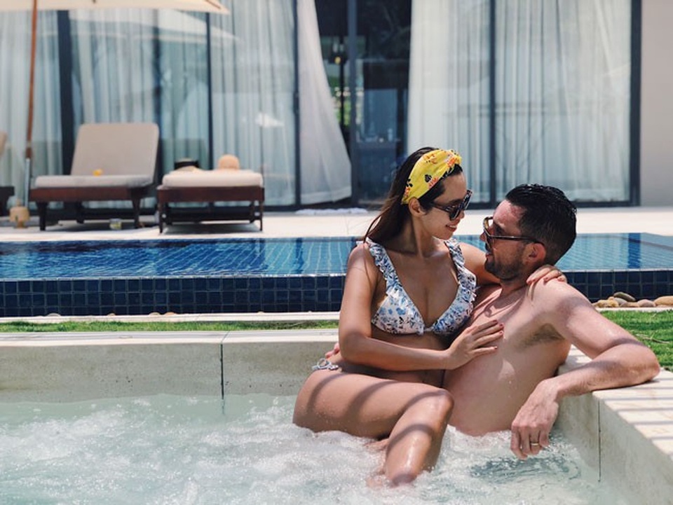 Sắp lâm bồn, siêu mẫu Hà Anh vẫn khoe ảnh bikini bốc lửa - 8 Sắp lâm bồn, siêu mẫu Hà Anh vẫn khoe ảnh bikini bốc lửa - 8