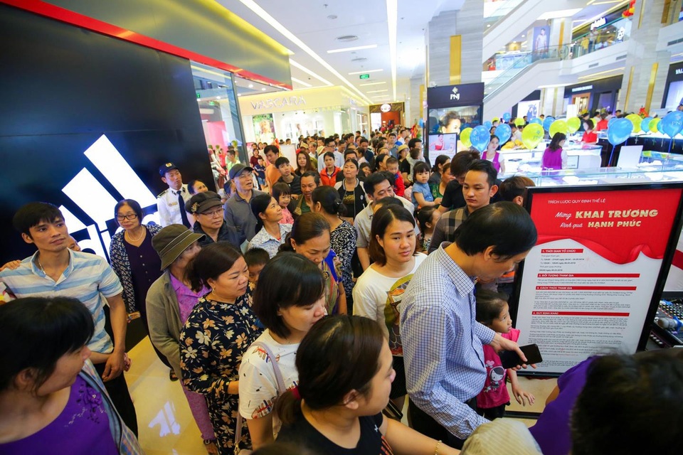 Khai trương 3 Vincom tại Thanh Hóa, Lâm Đồng và Long An - 3 Khai trương 3 Vincom tại Thanh Hóa, Lâm Đồng và Long An - 3