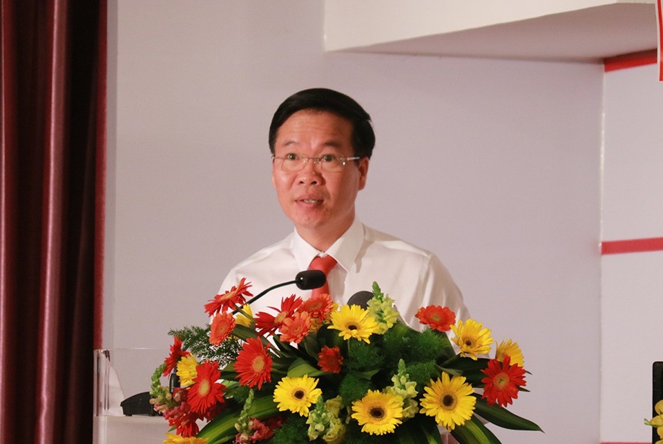 “Một thế kỷ hình thành, phát triển của nghệ thuật cải lương...” - 3
Ong Võ Văn Thưởng - Ủy viên Bộ Chính trị, Bí thư Trung ương Đảng, Trưởng Ban Tuyên giáo Trung ương phát biểu chỉ đạo hội thảo