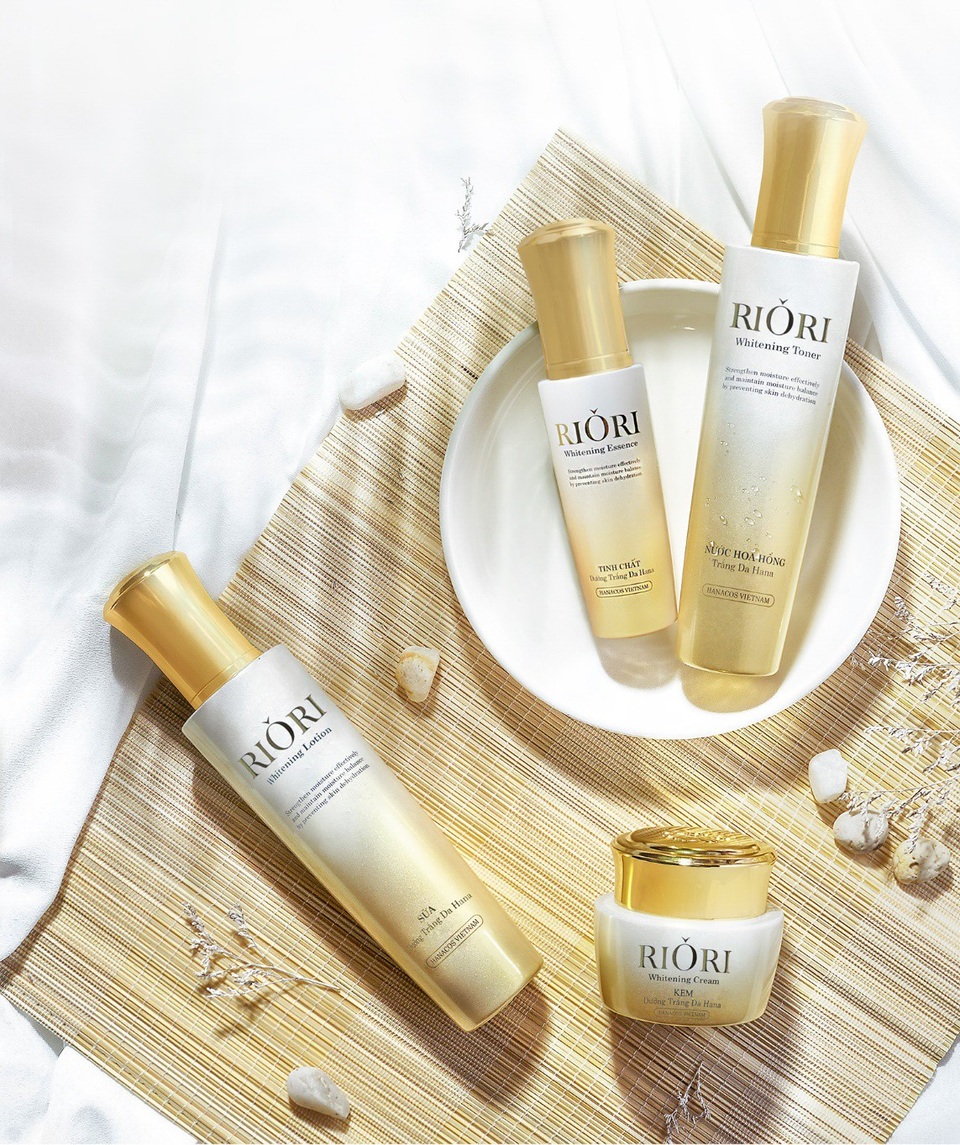 
Bộ sản phẩm cao cấp Hana Riori
