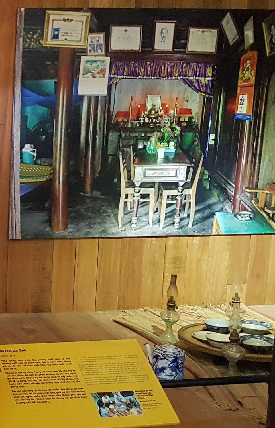 Độc đáo “Chợ quê ngày hội” cầu ngói Thanh Toàn - 10 Tái hiện một bữa cơm quê