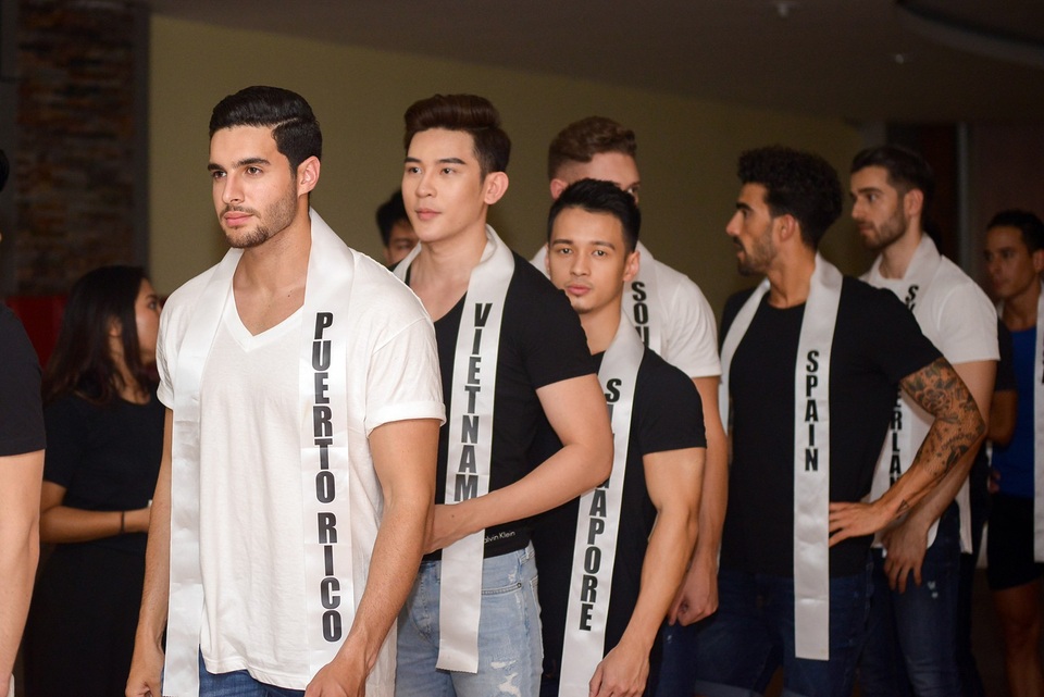 Minh Trung dẫn đầu bình chọn trước chung kết Mr International 2018 - 5 Nam siêu mẫu gốc Huế nhận được nhiều sự hỗ trợ của các thí sinh cùng tham gia cuộc thi.