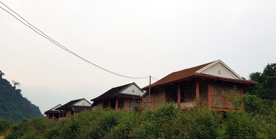 Hoang lạnh khu tái định cư cho người Đan Lai nơi đại ngàn! - 18 Hoang lạnh khu tái định cư cho người Đan Lai nơi đại ngàn! - 18