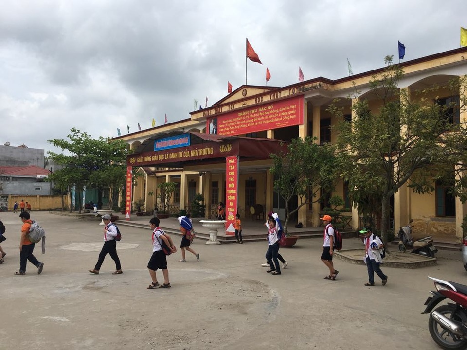 Xử lý nghiêm vụ cô giáo bắt HS súc miệng bằng nước giặt giẻ lau bảng - 1
Trường tiểu học An Đồng (huyện An Dương, TP. Hải Phòng) nơi xảy ra vụ việc.