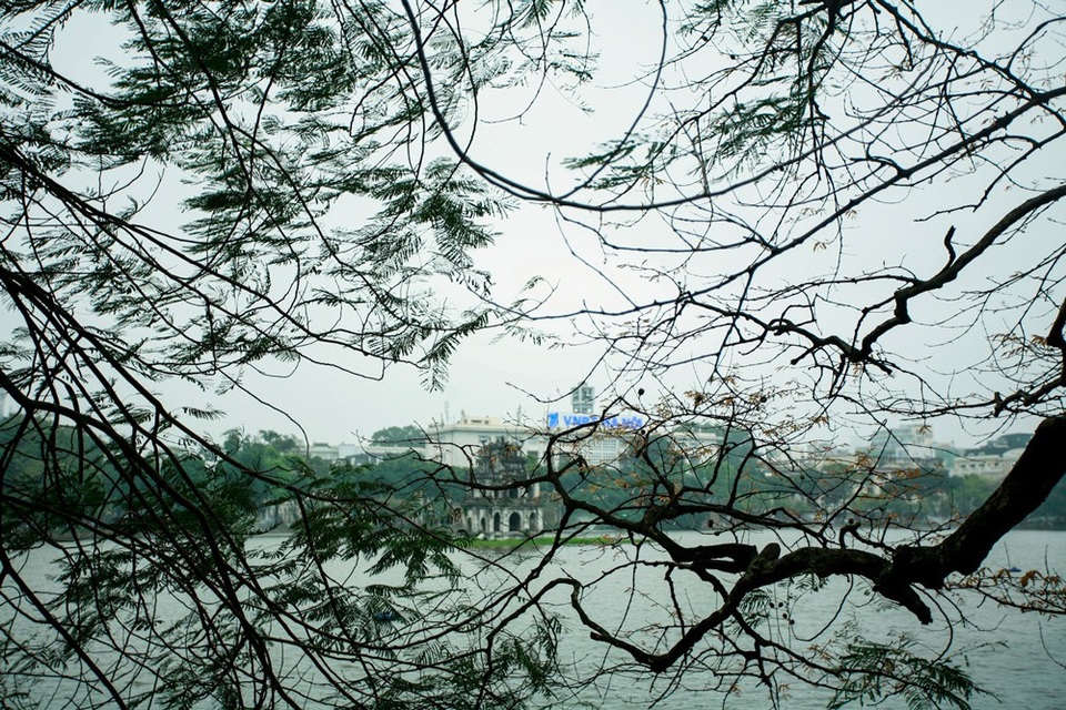 Một Hà Nội "lặng" qua khung hình bạn trẻ Hà thành - 3