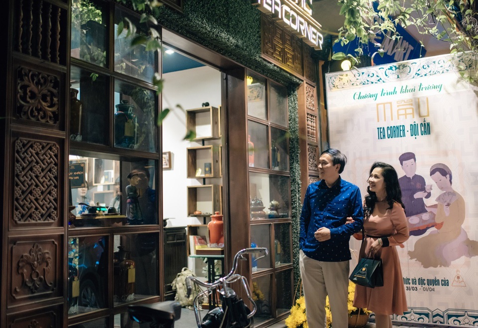 Nghệ sĩ Việt hào hứng với không gian Mẫu - Tea corner - Ảnh 5. Nghệ sĩ Việt hào hứng với không gian Mẫu - Tea corner - Ảnh 5.