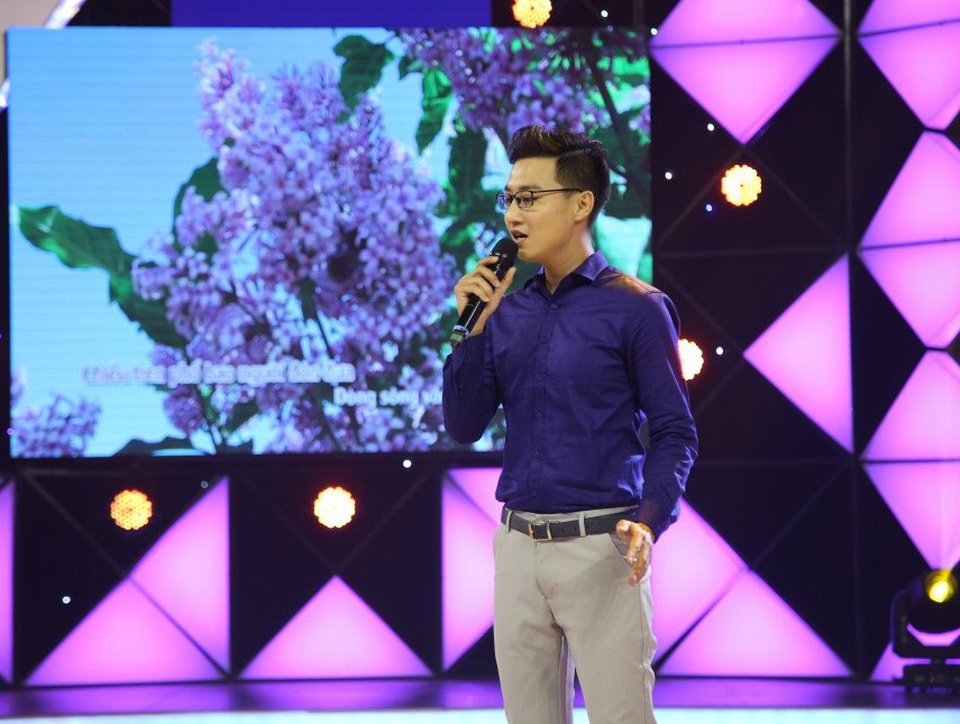 Ốc Thanh Vân khóc hết nước mắt vì đồng cảm với nỗi đau của cậu bé 12 tuổi - 2 Thầy giá trẻ Nguyễn Quốc Huy đến từ Cà Mau hát vì học trò đặc biệt.