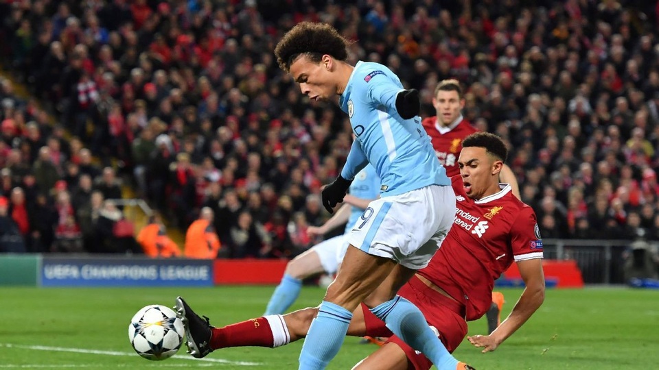 11 cầu thủ xuất sắc nhất ở lượt đi tứ kết Champions League - 1 Trent Alexander-Arnold khiến Leroy Sane bất lực