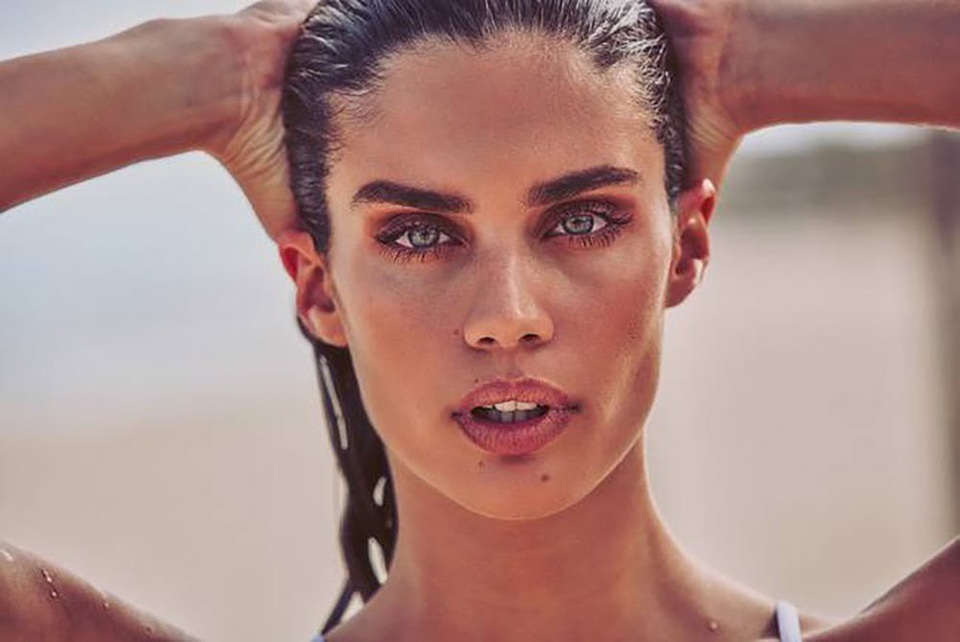 Sara Sampaio cuốn hút mọi ánh nhìn - 9 Sara Sampaio cuốn hút mọi ánh nhìn - 9