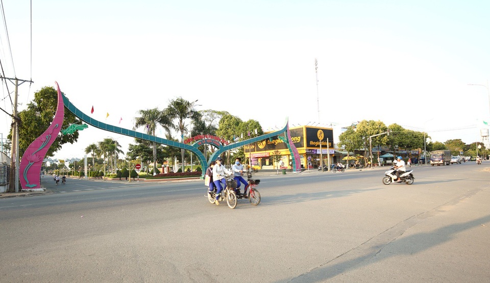 Long An khai thác hiệu quả kinh tế cửa khẩu gắn với phát triển đô thị sinh thái - 2 Long An khai thác hiệu quả kinh tế cửa khẩu gắn với phát triển đô thị sinh thái - 2