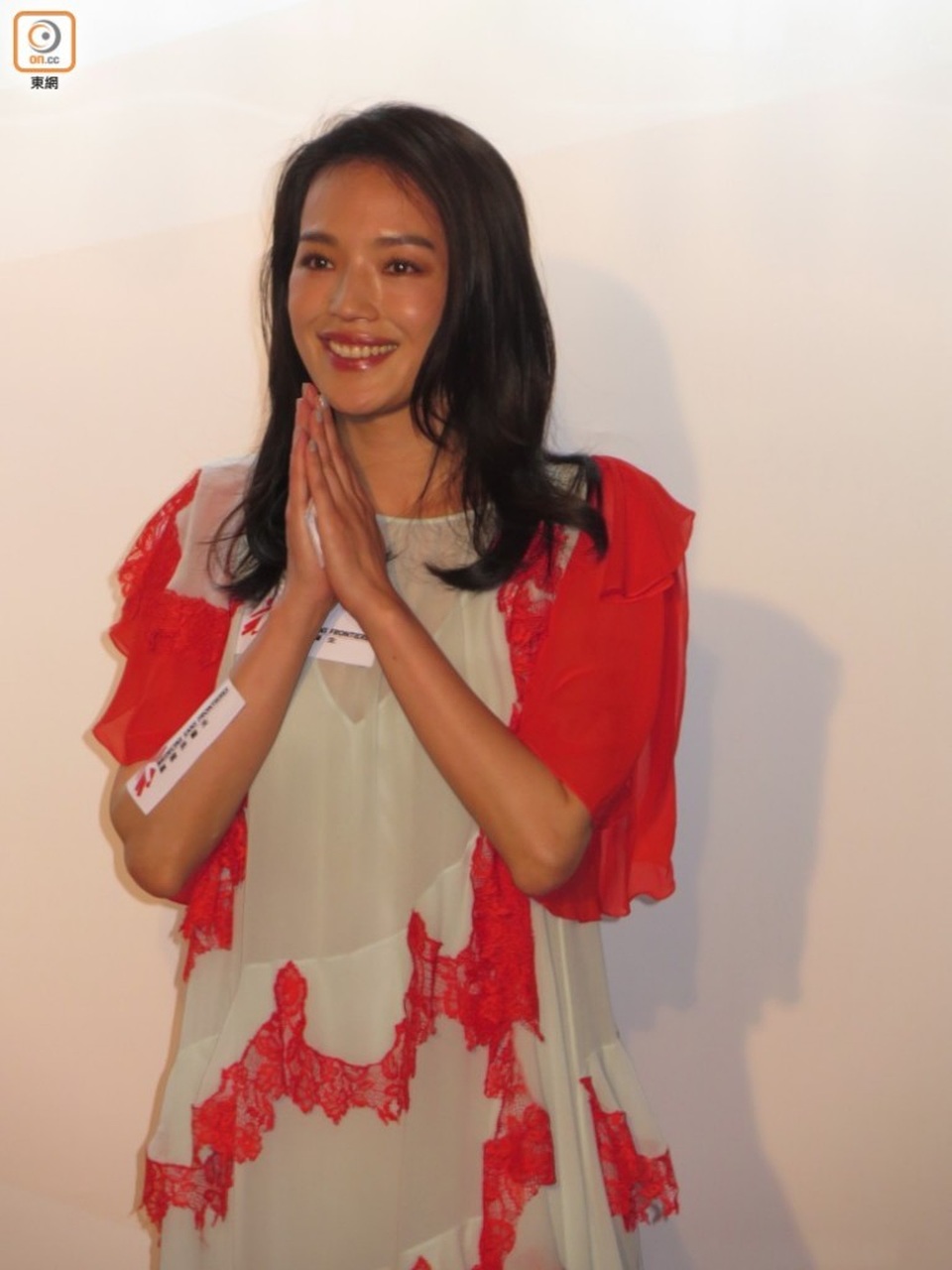 
Thư Kỳ và Lê Minh từng yêu nhau say đắm khi hợp tác trong bộ phim Thành phố pha lê vào năm 1998. Tuy nhiên, tới 2004, họ chia tay và không lâu sau đó, Lê Minh kết hôn với người mẫu Gaile Lok. Hai người ly dị vào năm 2013.
