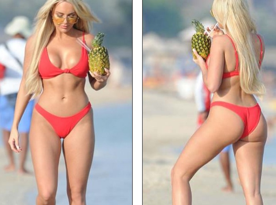 
Trước khi nổi tiếng, cô từng là phục vụ bàn và làm việc tại một công ty luật
