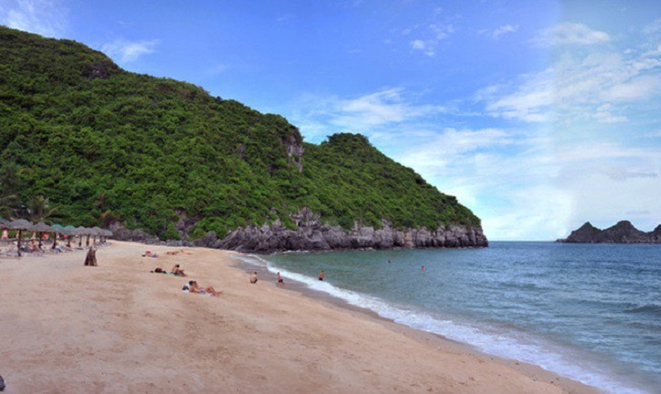 Check in 3 bãi tắm đẹp như tiên cảnh ở đảo ngọc Cát Bà - 3 Bãi tắm Cát Cò 2