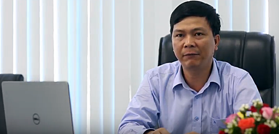 Đường dây buôn lậu xăng dầu "khủng" được nhiều cán bộ hải quan bảo kê - 1 Bị can Nguyễn Thanh Sơn, Phó Tổng Giám đốc Công ty Dương Đông Hòa Phú.