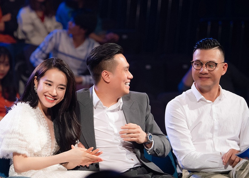 Sau những "ồn ào" của bạn trai, Nhã Phương vẫn xuất hiện xinh đẹp, rạng rỡ - 7 Sau những "ồn ào" của bạn trai, Nhã Phương vẫn xuất hiện xinh đẹp, rạng rỡ - 7