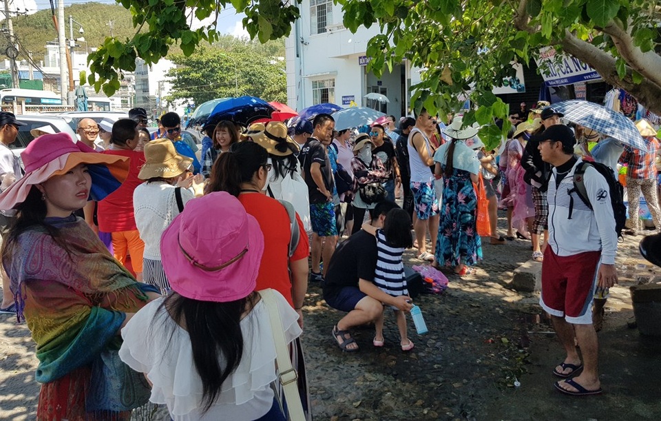 Nha Trang: Bến tàu du lịch đón gần 25.000 khách trong 4 ngày lễ - 2 Nha Trang: Bến tàu du lịch đón gần 25.000 khách trong 4 ngày lễ - 2