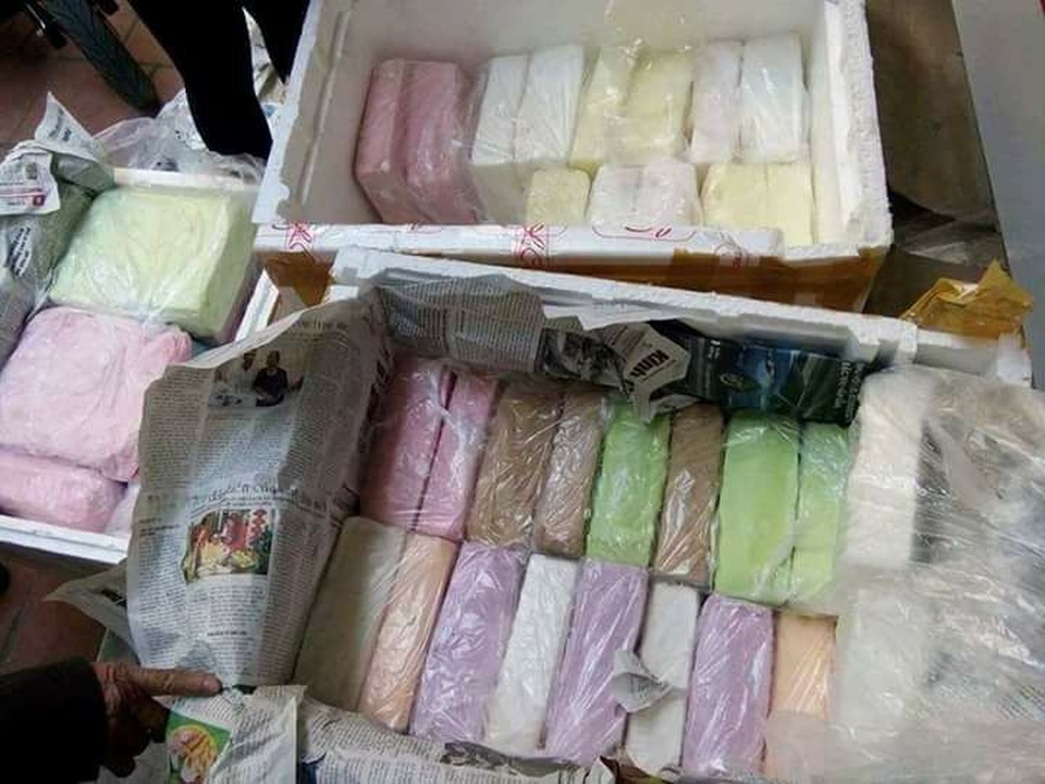 Kem siêu rẻ 15.000 đồng/kg: Hàng "3 không" sướng mồm, ăn liều - 1
Kem cân đang được rao bán tràn lan trên mạng xã hội