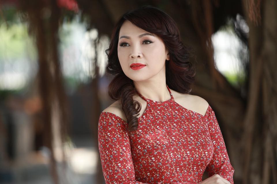 NSND Thái Bảo: “Lần nào hát về Bác, tôi cũng cay cay khoé mắt” - 2