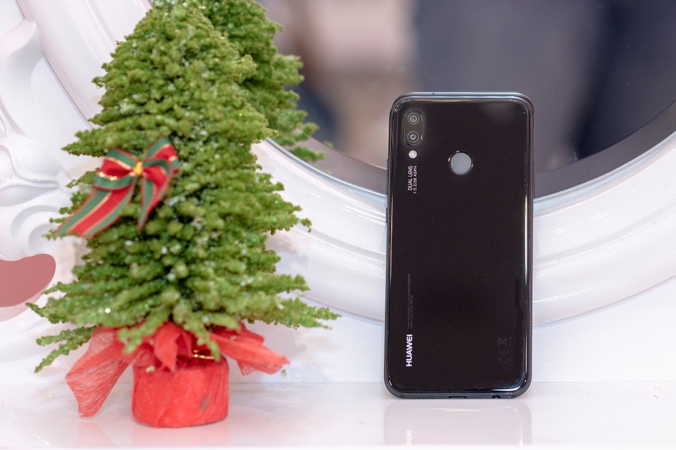 Huawei Nova 3e - smartphone tầm trung dành cho ai? - 2 Huawei Nova 3e - smartphone tầm trung dành cho ai? - 2