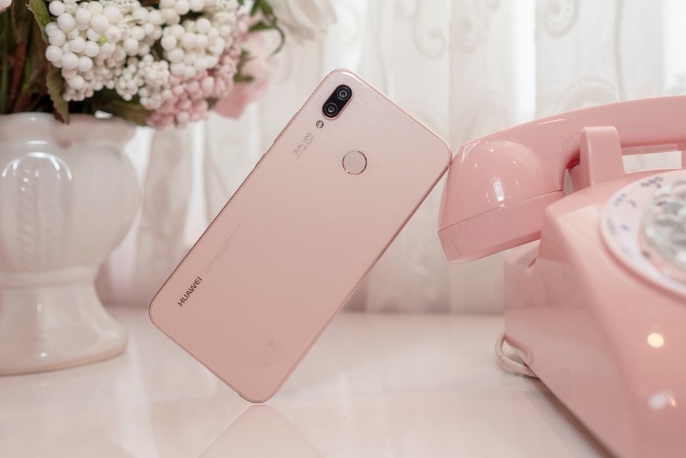 Huawei Nova 3e - smartphone tầm trung dành cho ai? - 3 Huawei Nova 3e - smartphone tầm trung dành cho ai? - 3