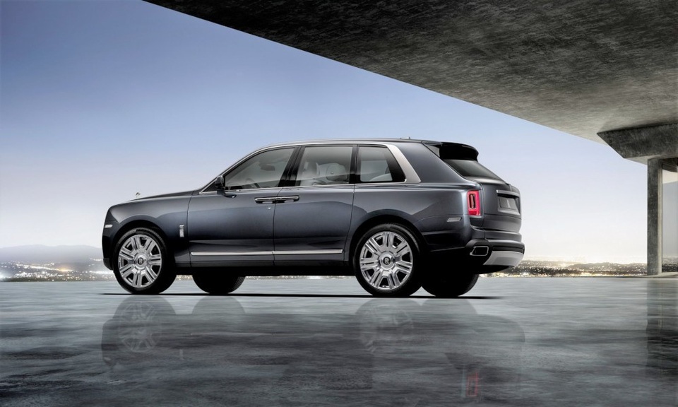 Rolls-Royce Cullinan chính thức trình làng - SUV "bom tấn" - 19 Rolls-Royce Cullinan chính thức trình làng - SUV "bom tấn" - 19