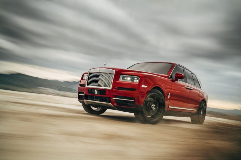 Rolls-Royce Cullinan chính thức trình làng - SUV "bom tấn" - 14 Rolls-Royce Cullinan chính thức trình làng - SUV "bom tấn" - 14