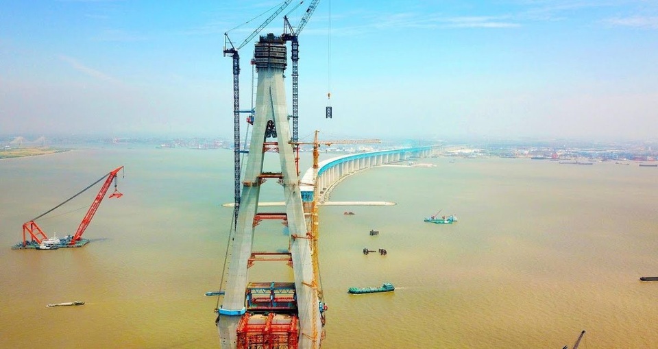 Trung Quốc sắp sở hữu cầu dây văng có nhịp chính dài nhất thế giới - 1 Trung Quốc sở hữu cầu dây văng có nhịp chính dài nhất thế giới