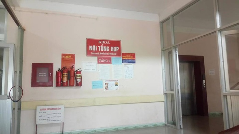 Khởi tố 5 bác sỹ, điều dưỡng viên ở Bệnh viện đa khoa Hòa Bình - 3
5 bị can đều là công tác tại Khoa sơ sinh và Khoa nội tổng hợp của bệnh viện đa khoa tỉnh Hòa Bình