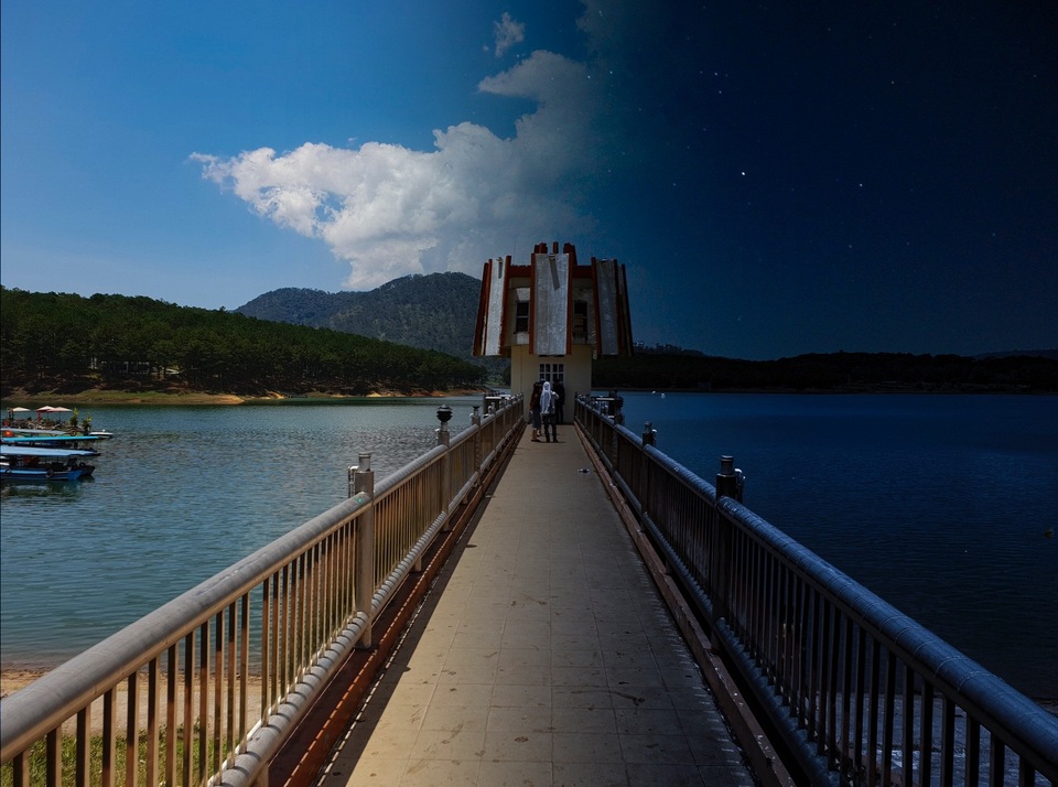 Sắc xanh dịu mát của Hồ Tuyền Lâm khiến người xem cảm nhận rõ sự thư thái trong tâm hồn.