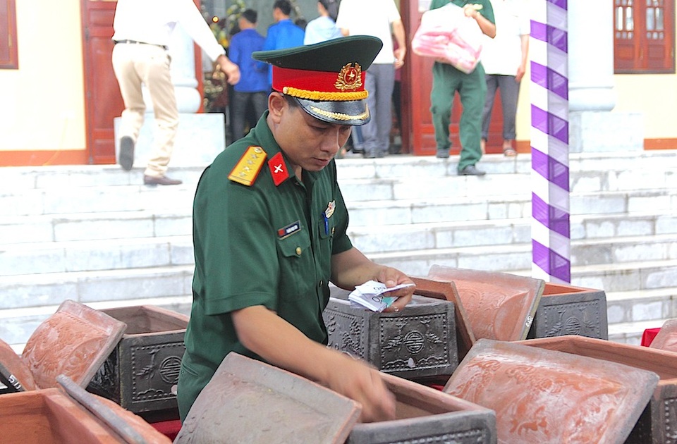 Đón các anh về đất Mẹ - 8 Đón các anh về đất Mẹ - 8