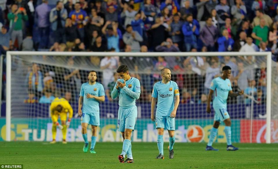 Thua Levante 4-5, Barcelona đứt mạch bất bại ở La Liga - 4
Barcelona không thể duy trì mạch bất bại ở La Liga năm nay lên con số 37