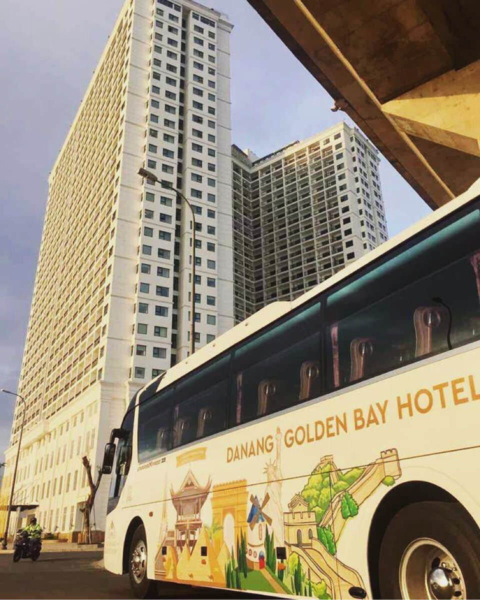 Khách sạn vịnh vàng Đà Nẵng Danang Golden Bay Hotel - 8 Hệ thống xe Bus khách sạn Dannang Golden Bay