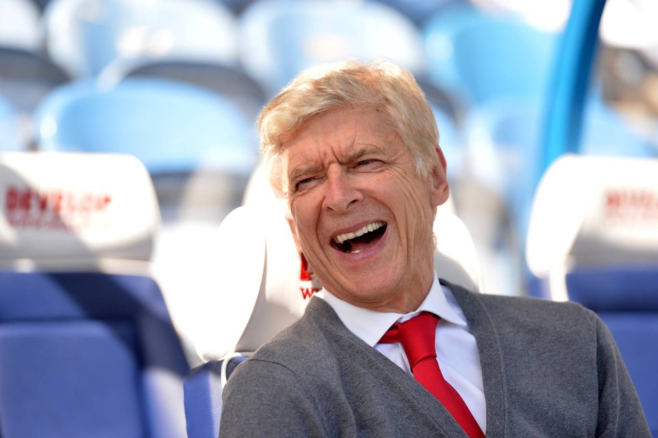 Những khoảnh khắc ở lần cuối cùng Wenger chỉ huy Arsenal - 8
Vị chiến lược gia người Pháp luôn tỏ ra vui vẻ